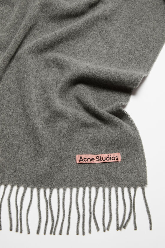 (image for) Word Of Mouth Fringe wool scarf – Narrow